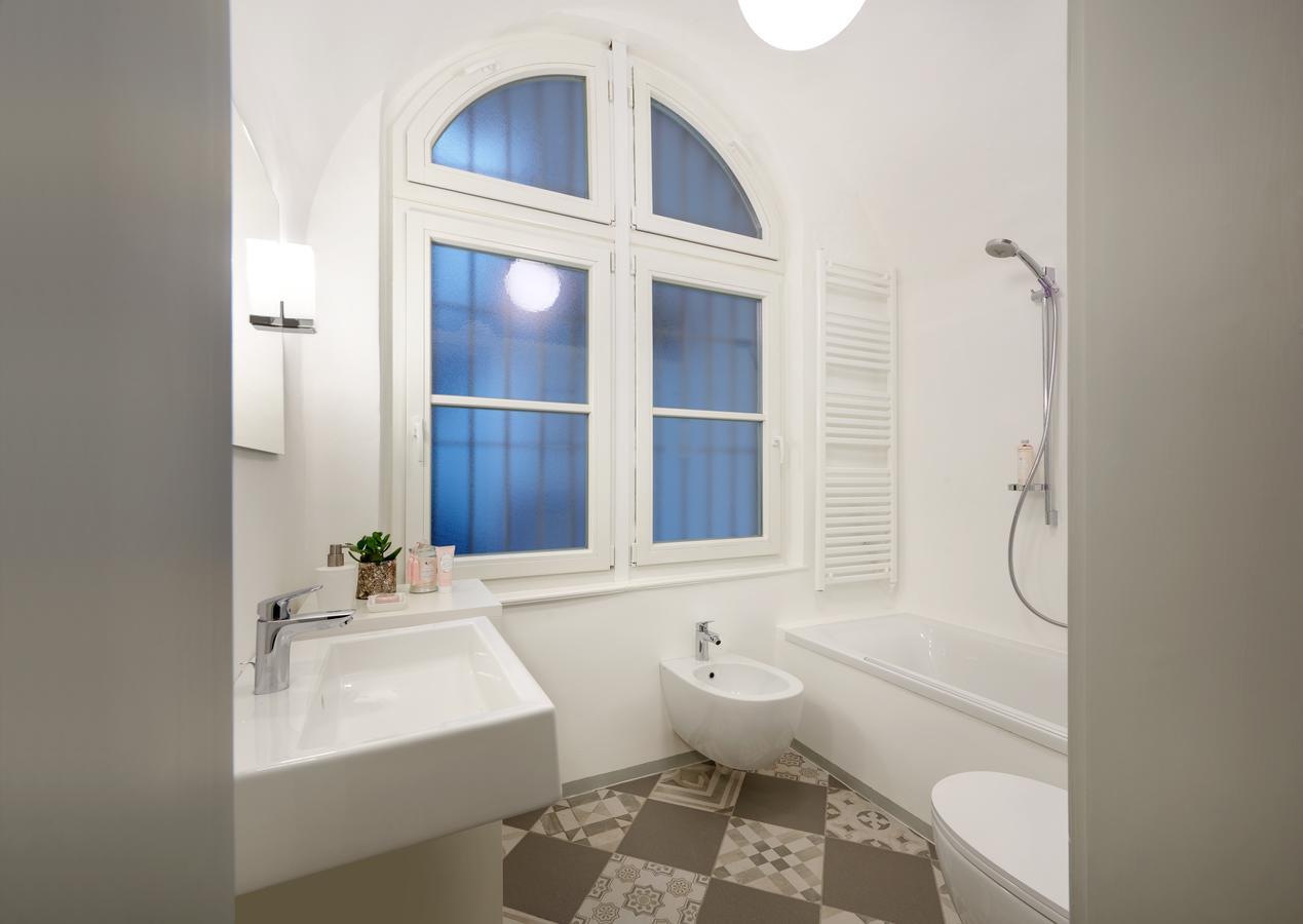 Arcade Apartments Болзано Екстериор снимка
